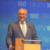 Innenminister Joachim Herrmann beim Festakt zum 100. Jubiläum des Bayerischen Kommunalen Prüfungsverbands: "Der BKPV ist ein wahres Kompetenzzentrum für die Kommunen und für den Freistaat." Innenminister Joachim Herrmann