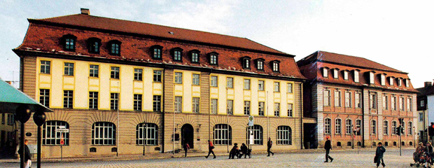 Verwaltungsgericht an der Promenade in Ansbach Gebäude des Verwaltungsgerichts Ansbach