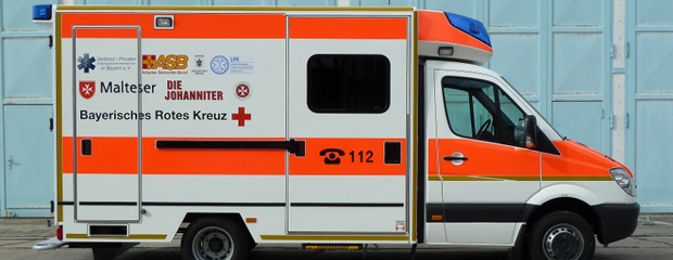 Bayernweit einheitlicher Rettungswagen Bayernweit einheitlicher Rettungswagen mit den Logos der Organisationen